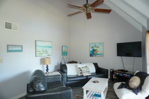 featured image of 542 N Driftwood Bay