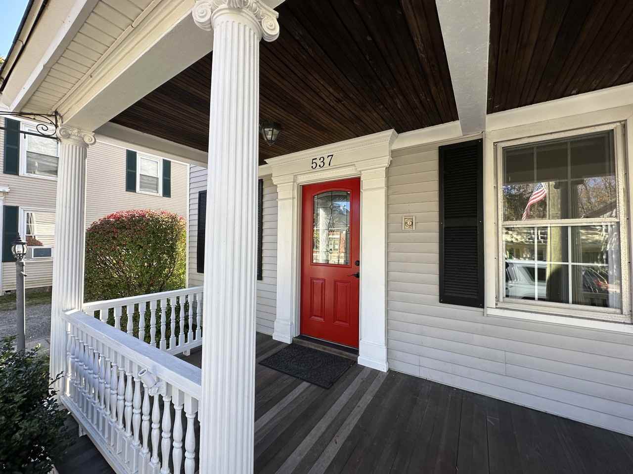 537A Main St #537A - Photo 3 of 28