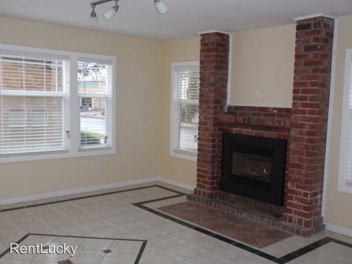 418 E Gowe St - Photo 3 of 21