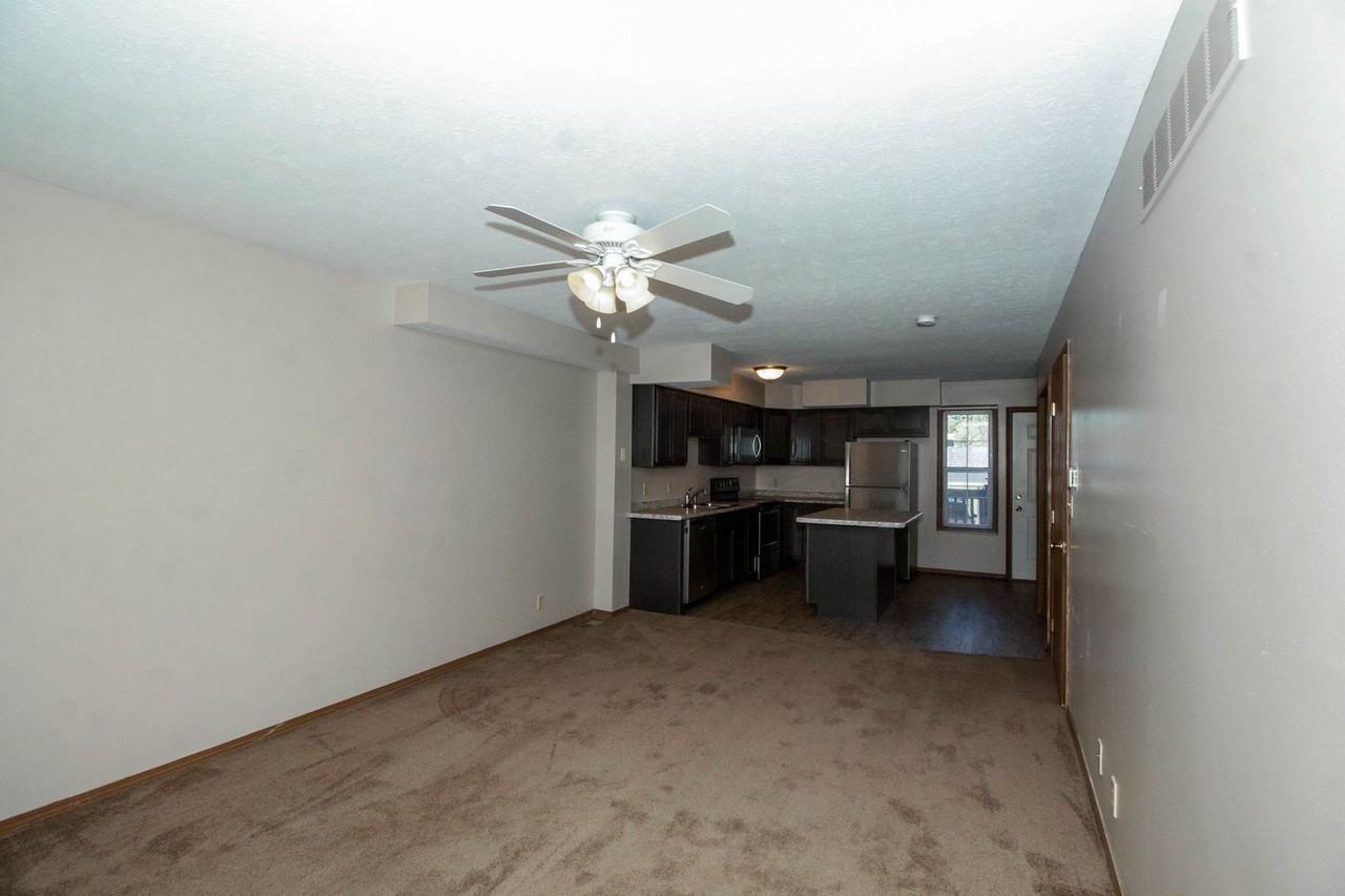 103 N. Orr - Photo 3 of 22