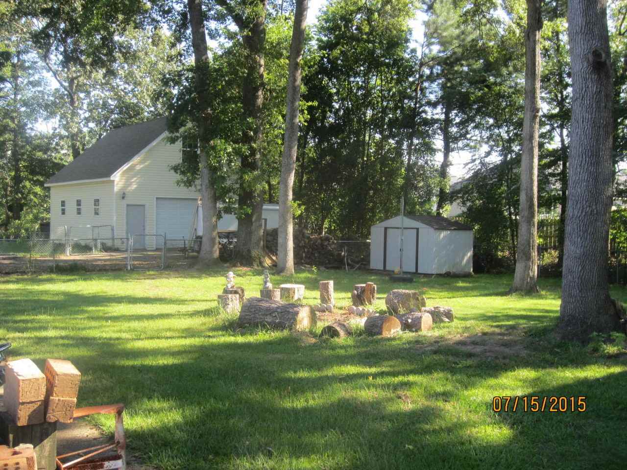 560 Fairfield Way - Photo 2 of 9