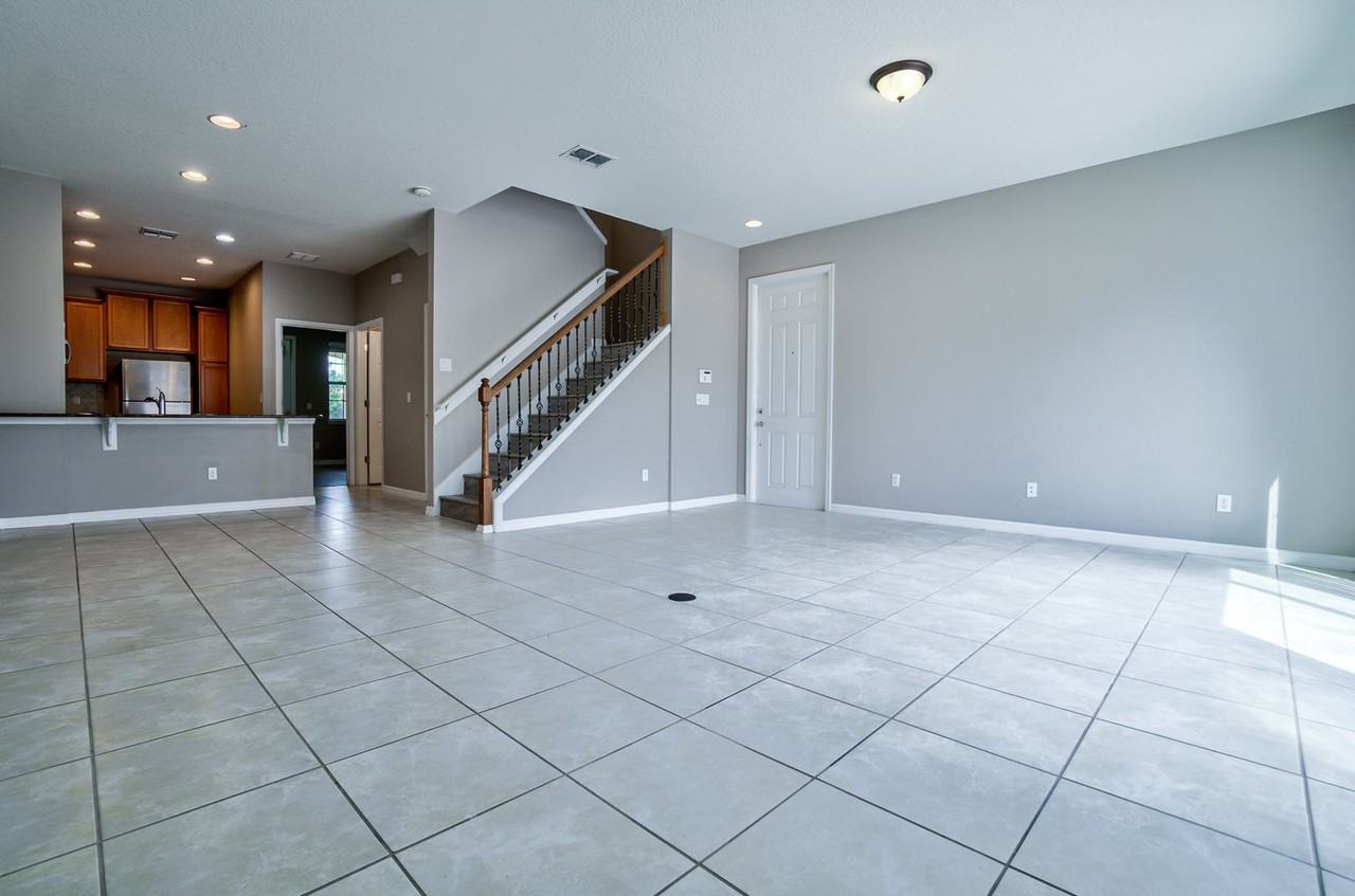 12057 Forsythia Drive - Photo 7 of 47