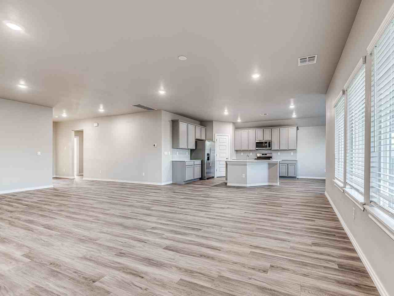 14900 Lost Falls Way - Photo 7 of 26