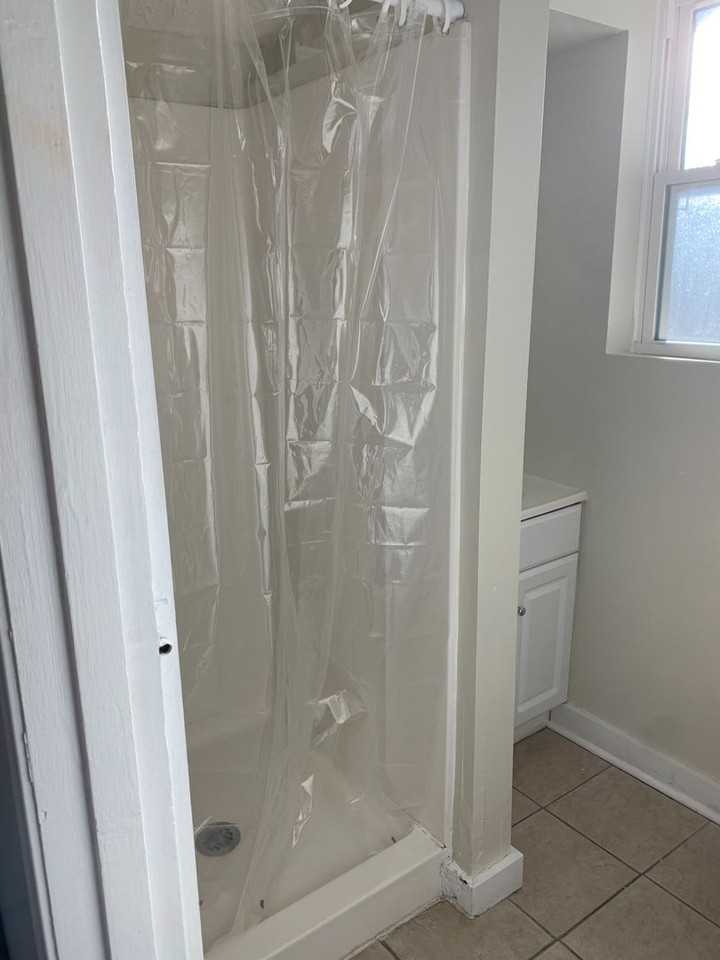 725 S Walnut St #1 - Photo 7 of 12