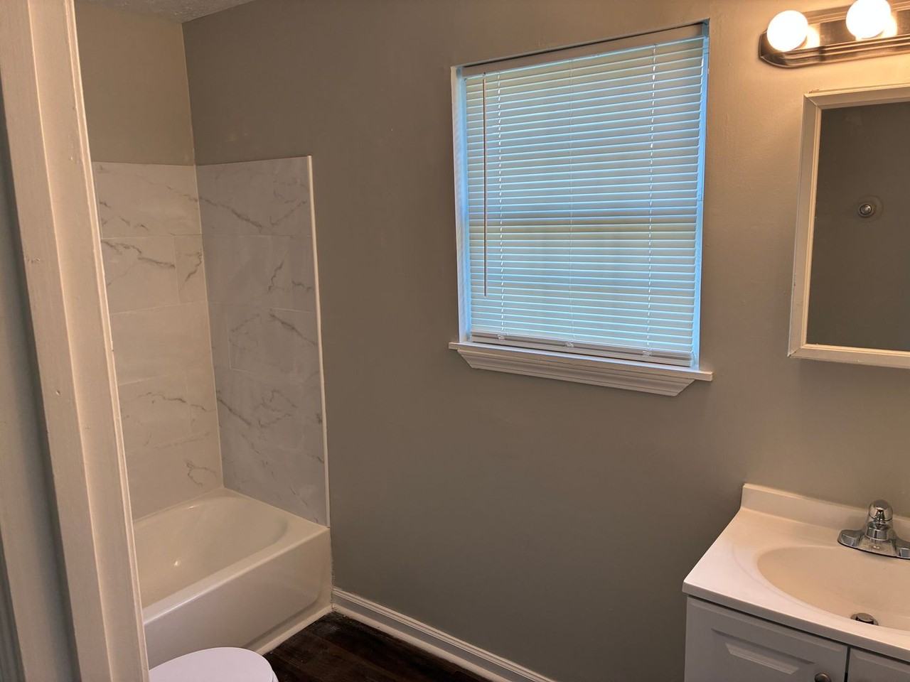 4101 Sunset Ave - Photo 6 of 9