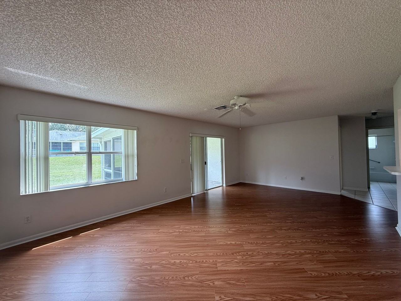 9794 Sw 96th St - Photo 5 of 17