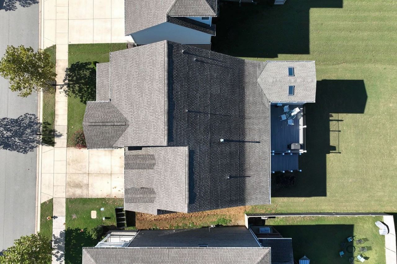 1038 Amelia Park Drive - Photo 3 of 50