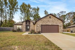 30 Chesapeake Dr - Photo 1 of 1
