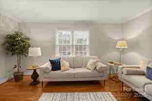 910 Mcalway Rd - Photo 1 of 1