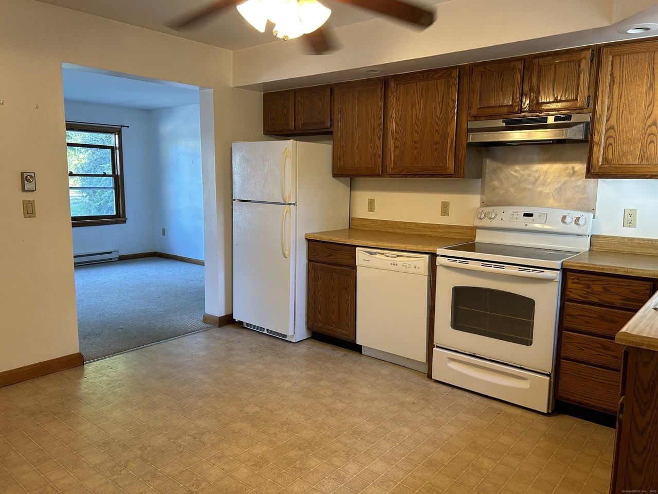 90 Godfrey Rd - Photo 6 of 11