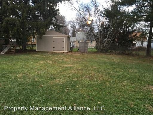 112 W Molloy Rd - Photo 2 of 18