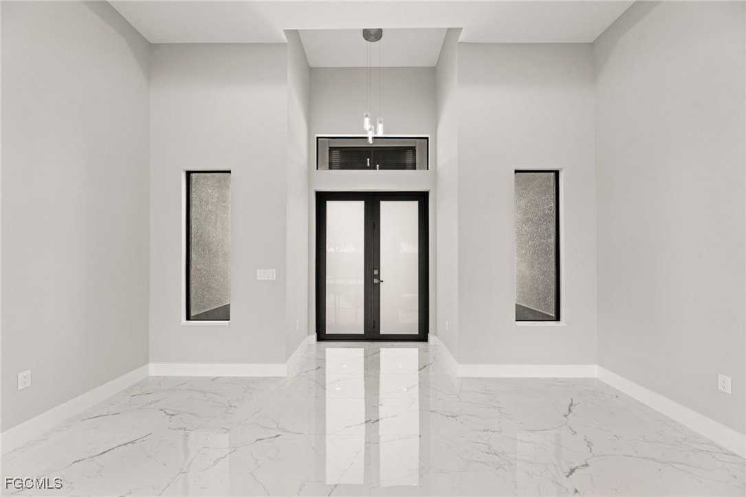 2829 Sw 25th Pl - Photo 3 of 35