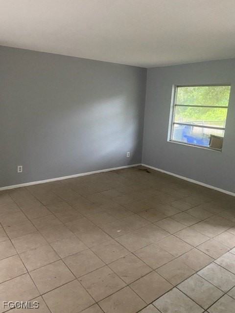 2109 Eloise Cir - Photo 5 of 7