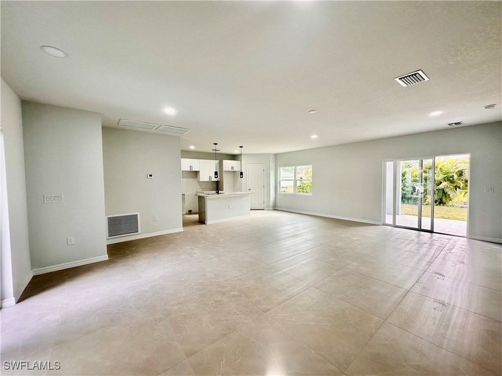 2509 38th St Sw - Photo 5 of 24