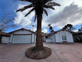 6191 Bullion Blvd - Photo 1 of 1