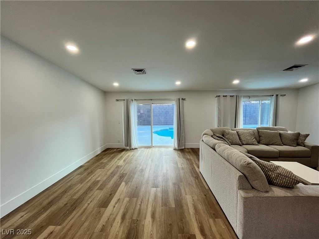 6191 Bullion Blvd - Photo 7 of 21