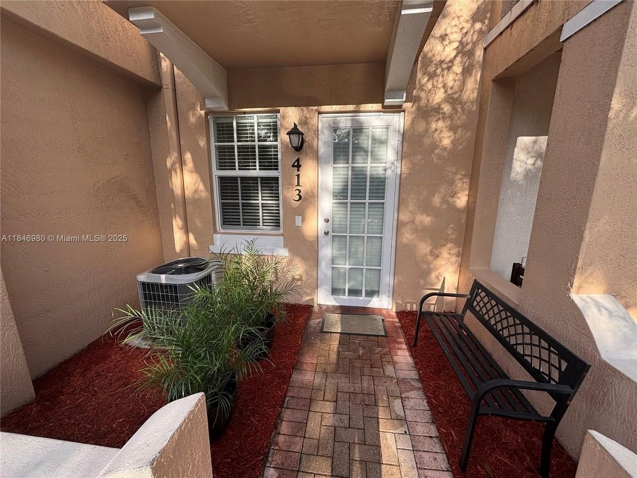 413 Southwest 147th Avenue #111 - Photo 4 of 30