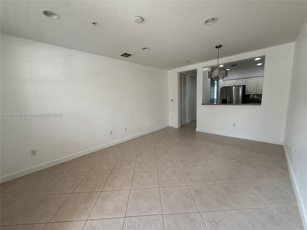 413 Southwest 147th Avenue #111 - Photo 5 of 30