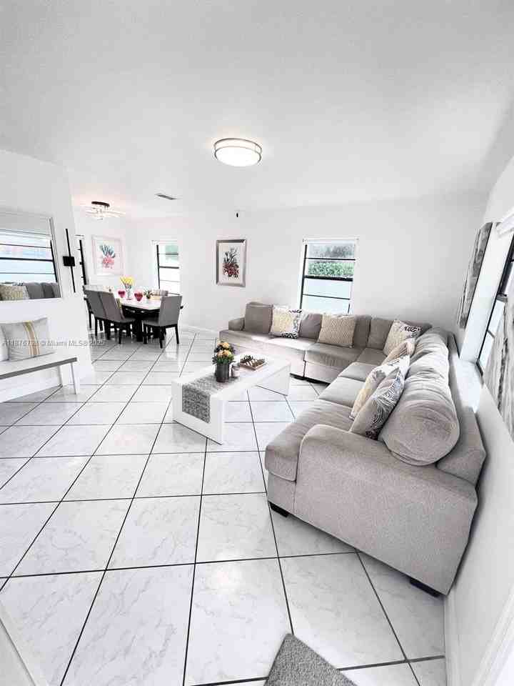 15341 Sw 307th Rd #15341 - Photo 6 of 23