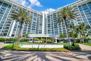 10275 Collins Ave #312 - Photo 1 of 1