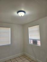527 Sw 6th Ter #11 - Photo 1 of 1