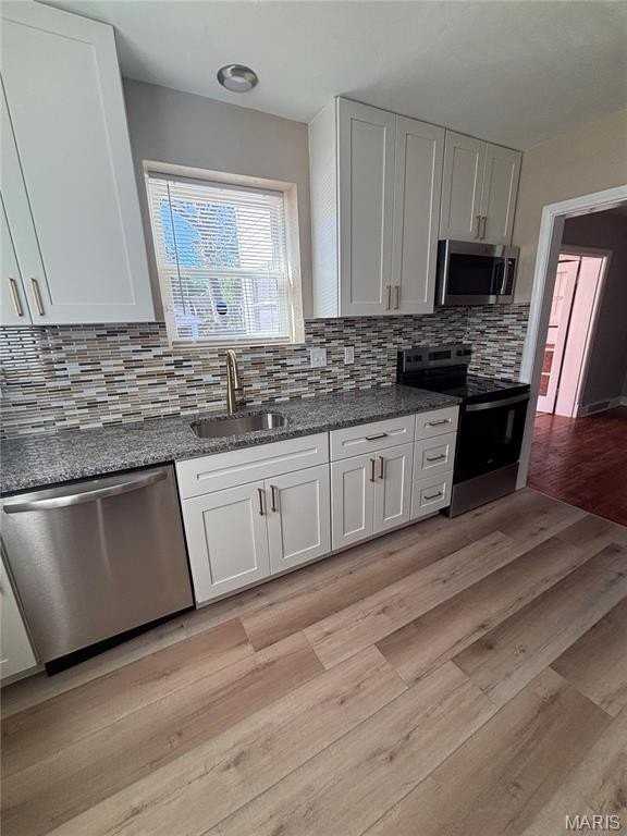 7330 Ahern Ave - Photo 3 of 15