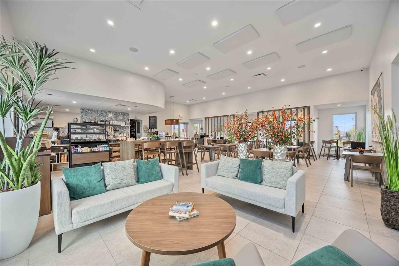 3218 Bitterroot Ln - Photo 4 of 43