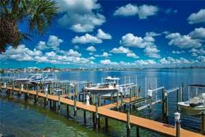 featured image of 4667 Mirabella Ct