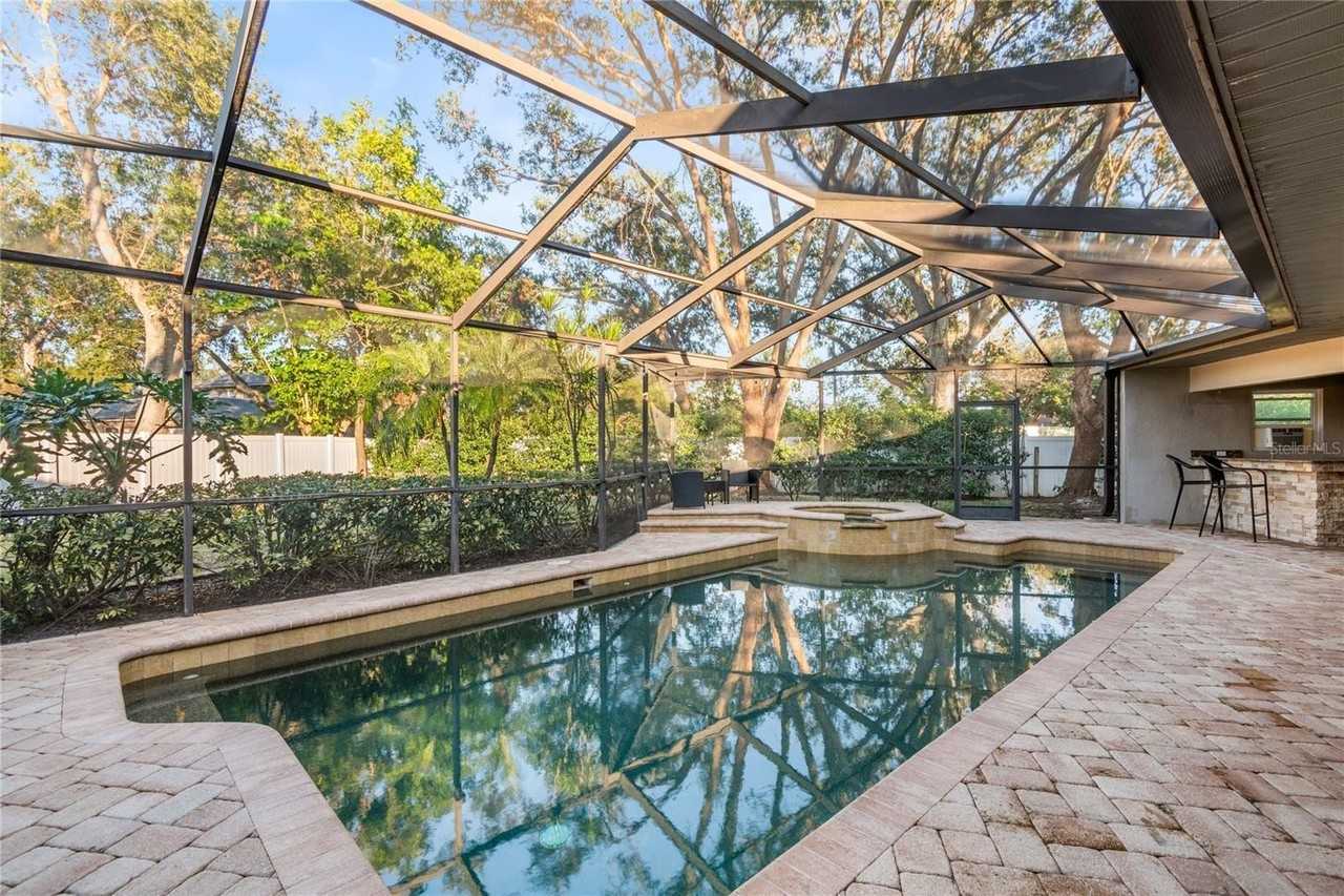 10285 Barry Dr - Photo 5 of 22