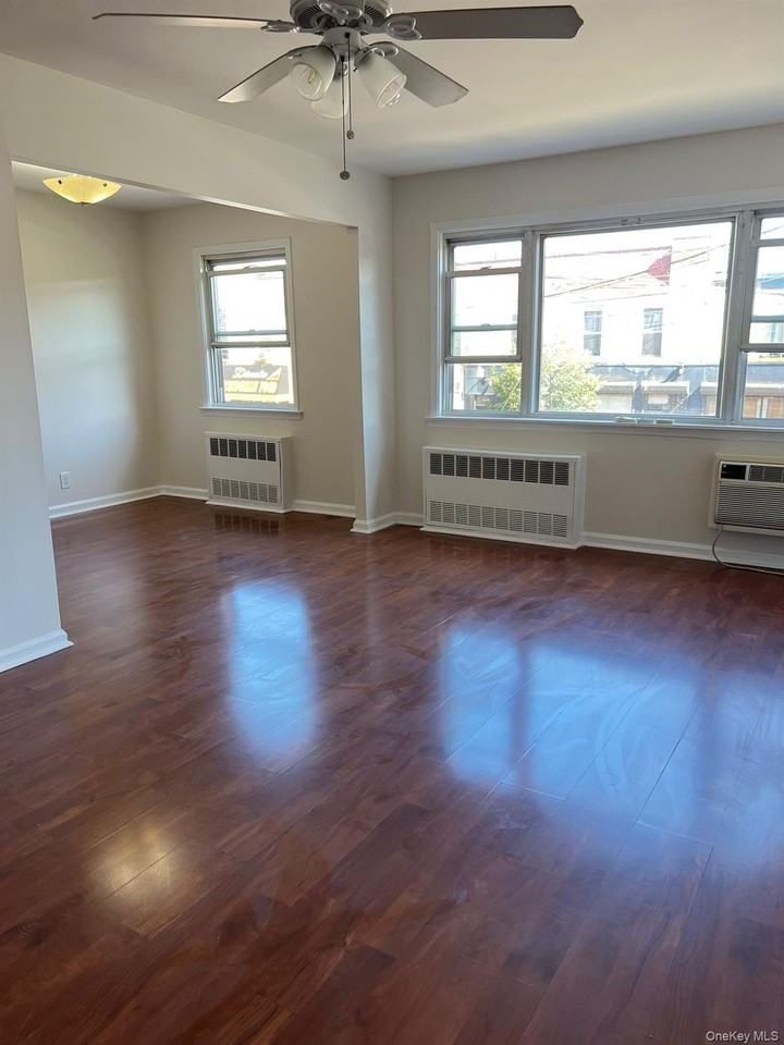 102 St - Photo 2 of 13