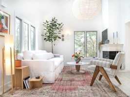 featured image of 15 Mount Misery Dr