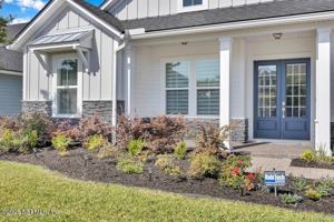 featured image of 323 Glenneyre Cir