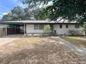 5807 Aurora Ave - Photo 1 of 1