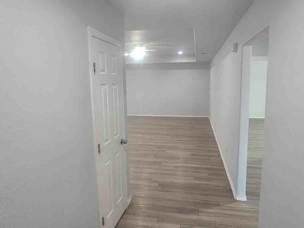 1637 Wrigley Dr - Photo 2 of 22