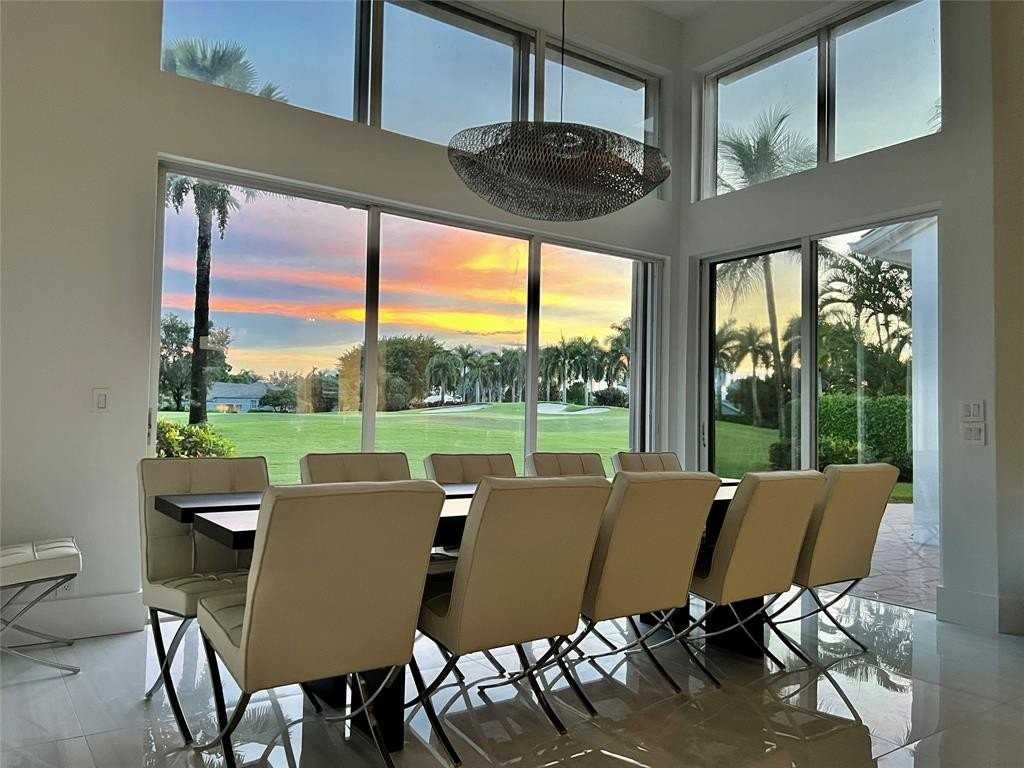 4088 Nw Briarcliff Cir - Photo 4 of 36