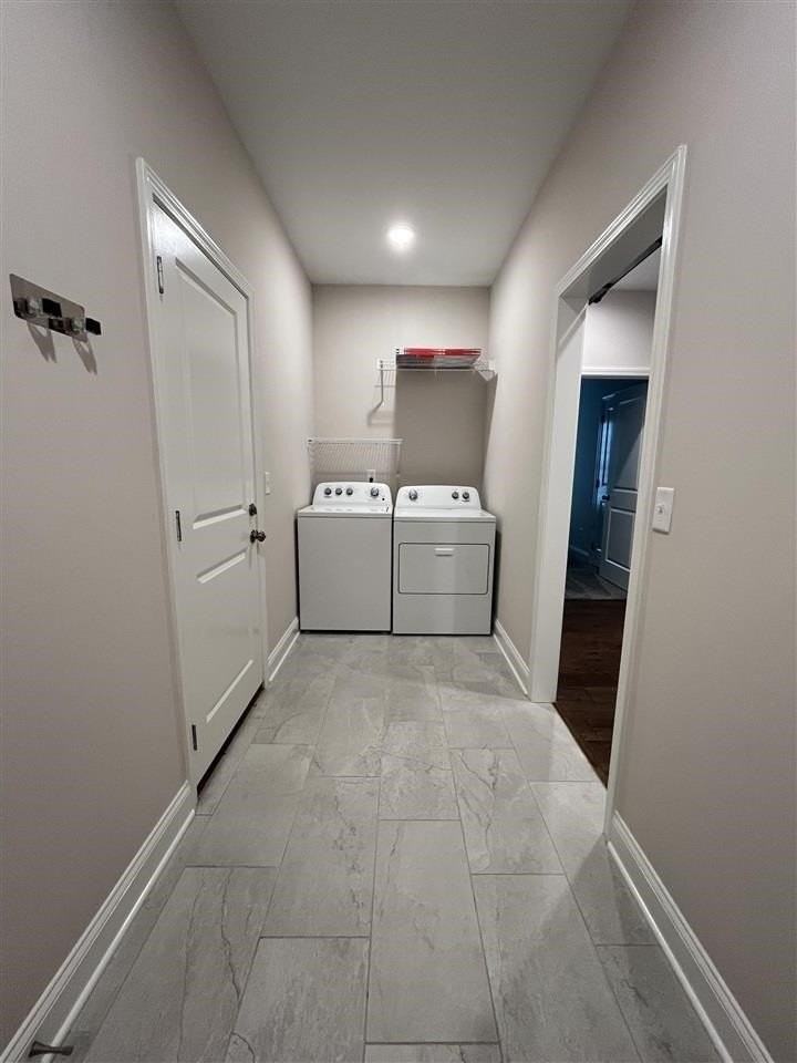 1065 County House Ln - Photo 7 of 10