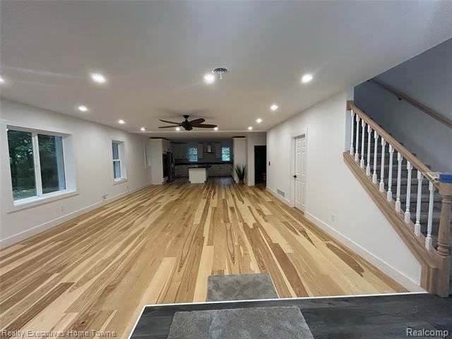 7226 Lakeshore Rd - Photo 5 of 50