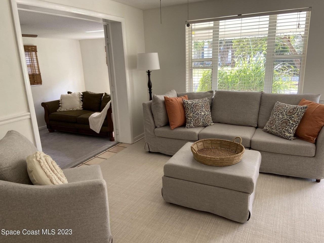 114 Delespine St - Photo 3 of 28