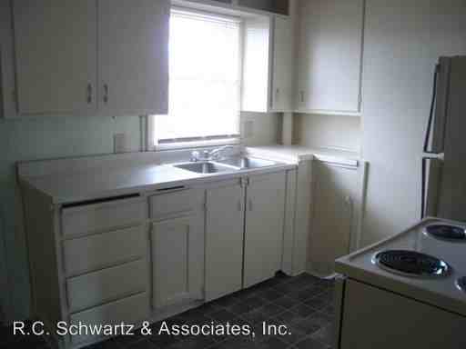 2003 Lyons - Photo 3 of 6