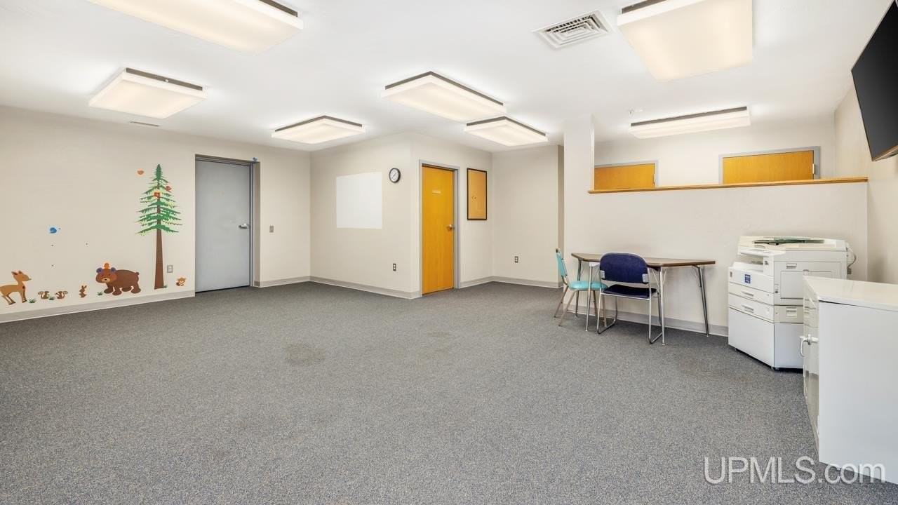 1201 Jackson St - Photo 4 of 28