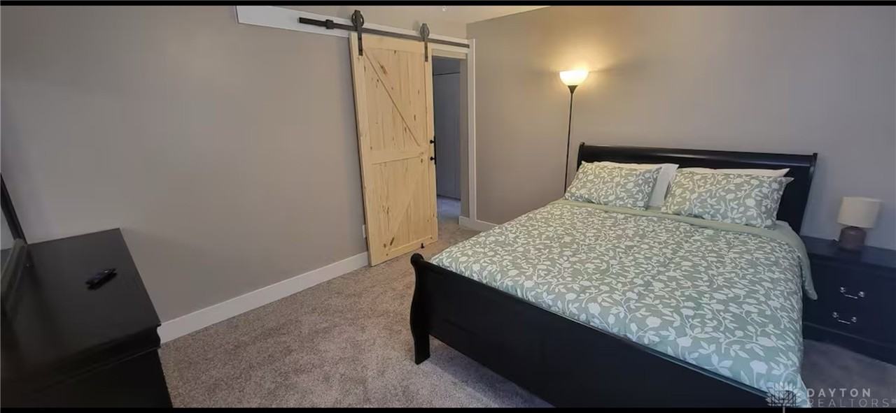 129 Diana Ln N - Photo 4 of 5