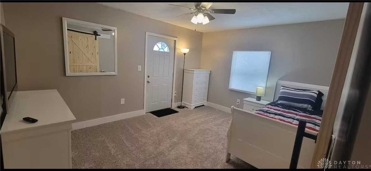 129 Diana Ln N - Photo 5 of 5