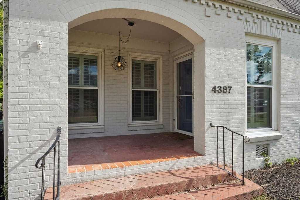 4387 Harvest Ln - Photo 2 of 22