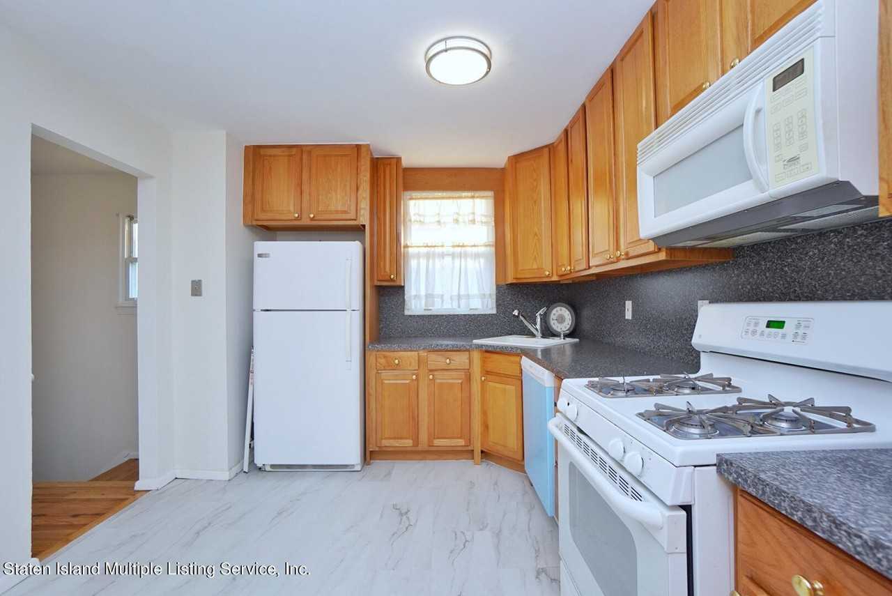 437 Katan Ave - Photo 3 of 7