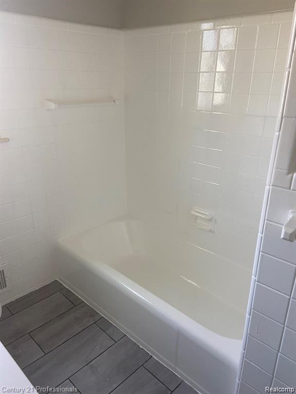 11791 Columbia - Photo 7 of 21