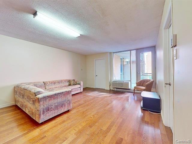 98 Rue Charlotte - Photo 3 of 23