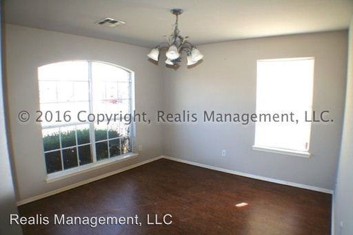 2501 W Mobile Pl - Photo 2 of 9