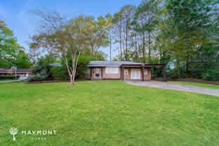 106 Parkway Dr - Photo 1 of 1
