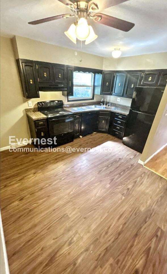 1124 Rhea Ave - Photo 2 of 25