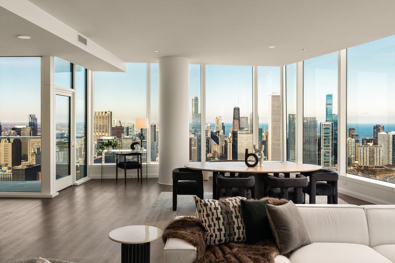 1000M - Photo 7 of 50